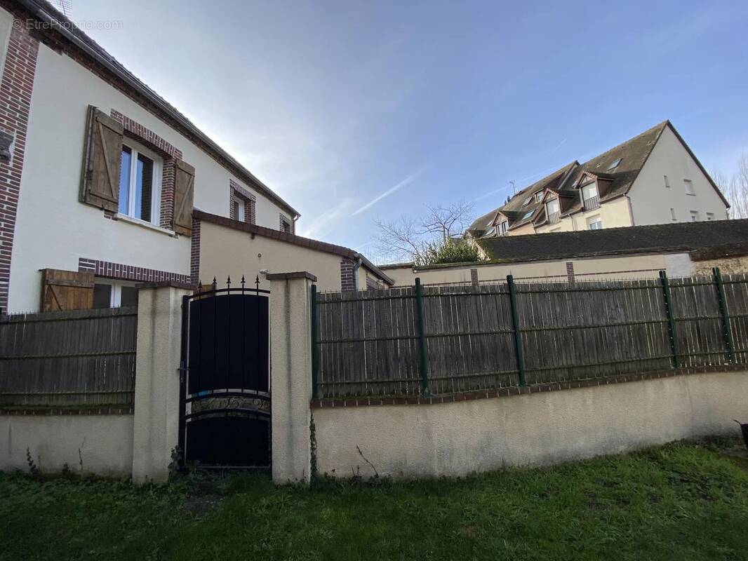 Maison à VERNEUIL-SUR-AVRE