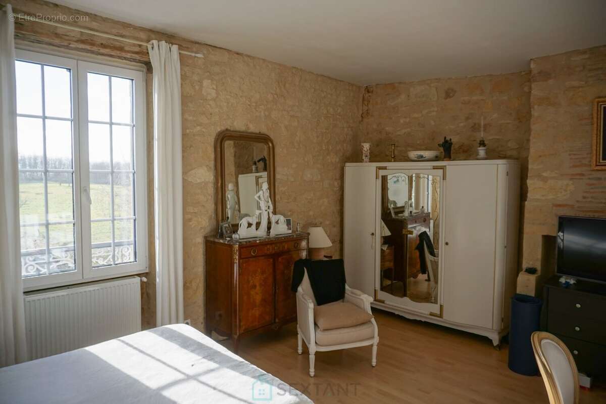 Superbe ensemble immobilier du XIXe siècle situé au coeur de la nature préservée du Périgord vert. - photo 18