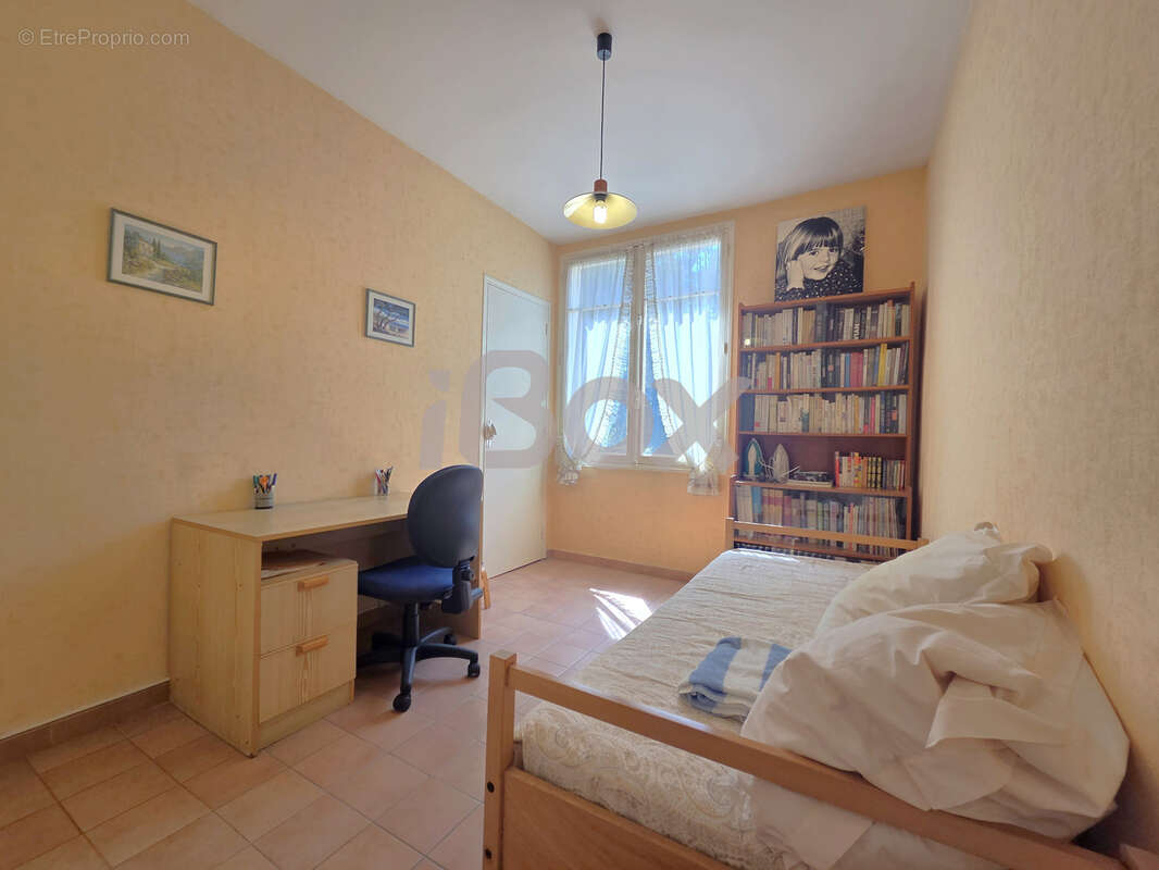 Maison 5 pièces à vendre - Secteur CAP BRUN - photo 9