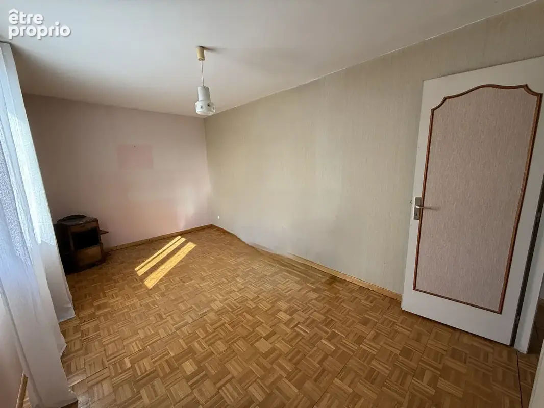 Maison familiale avec 3 chambres et terrain à Marlieux - photo 10