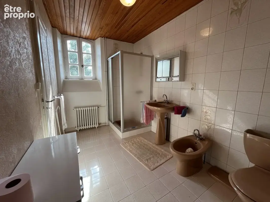 Maison 90 m² à Allanche  - photo 7