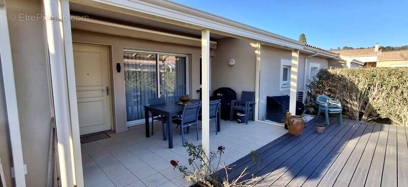 Dpt Gard (30), à vendre maison P3 de 91 m², terrasse, terrain d'environ 65m2, garage, place de parking, copropriété, piscine - photo 16