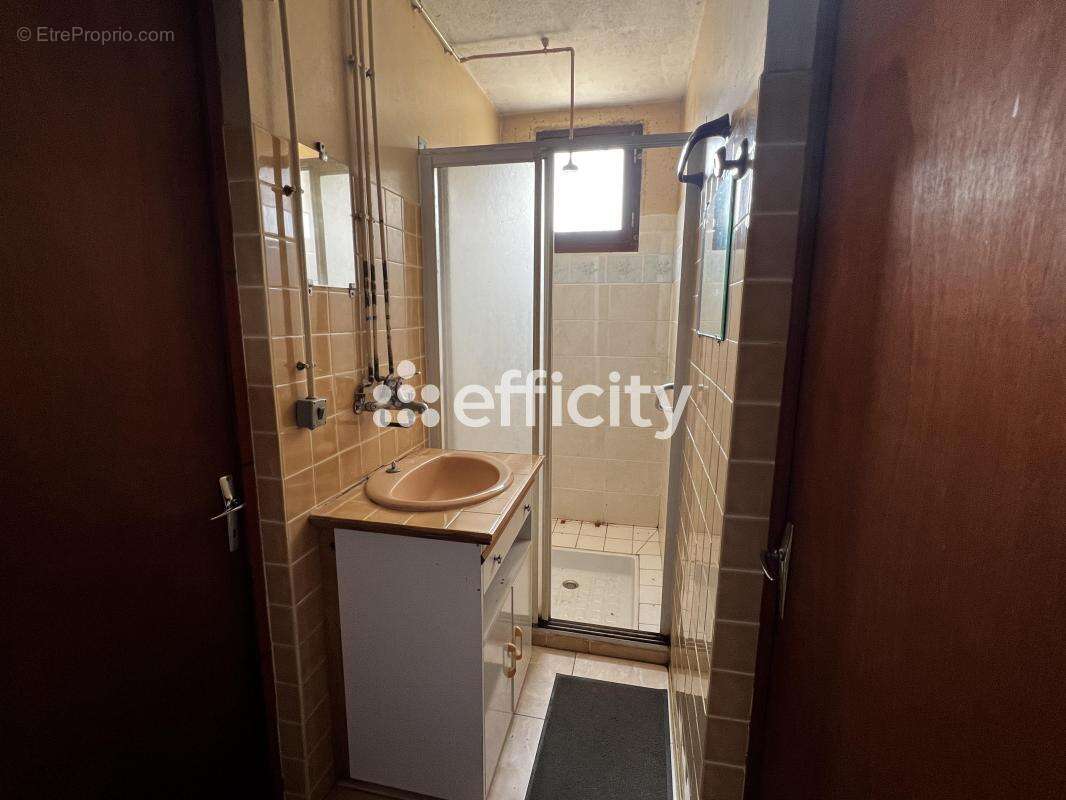 Maison 181 m² à Marcay  - photo 17