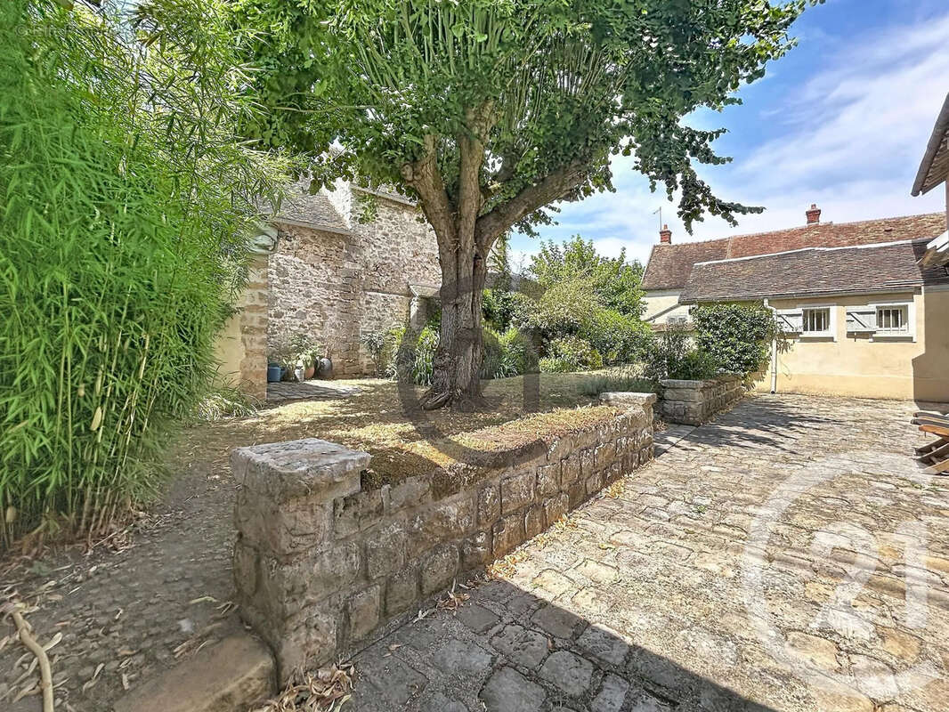 Maison 140 m² à Samois-Sur-Seine  - photo 4