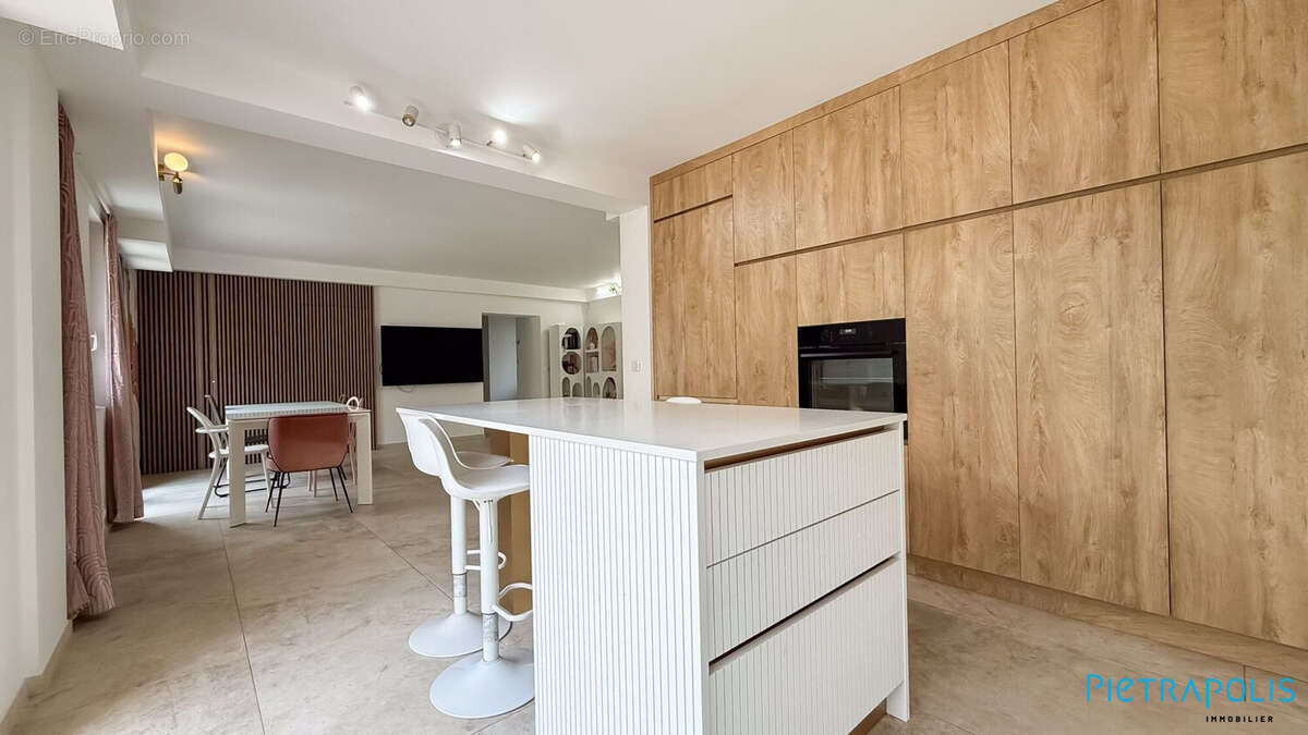 Maison à VILLEURBANNE