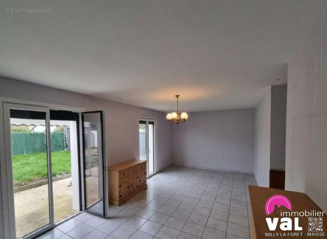 Maison 61 m² à Milly-La-Foret  - photo 4