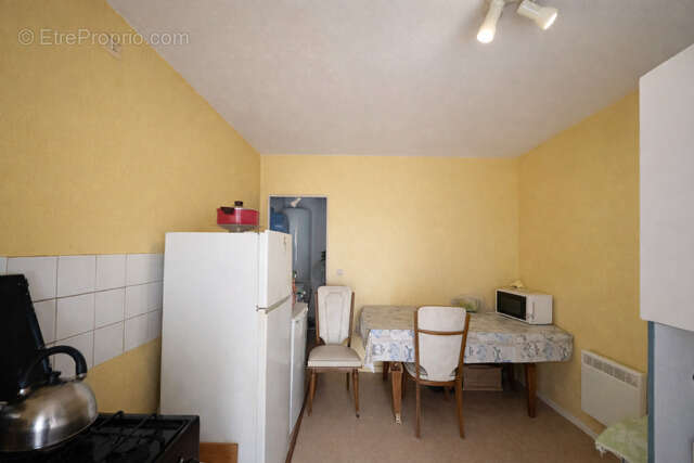 Appartement à LEZIGNAN-CORBIERES