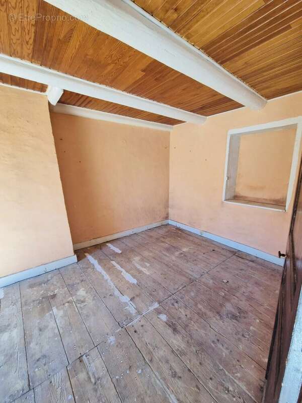 Maison à PAULHAGUET