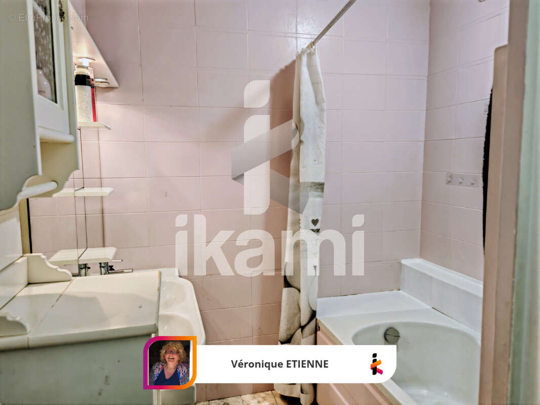 Appartement à SAINT-ETIENNE