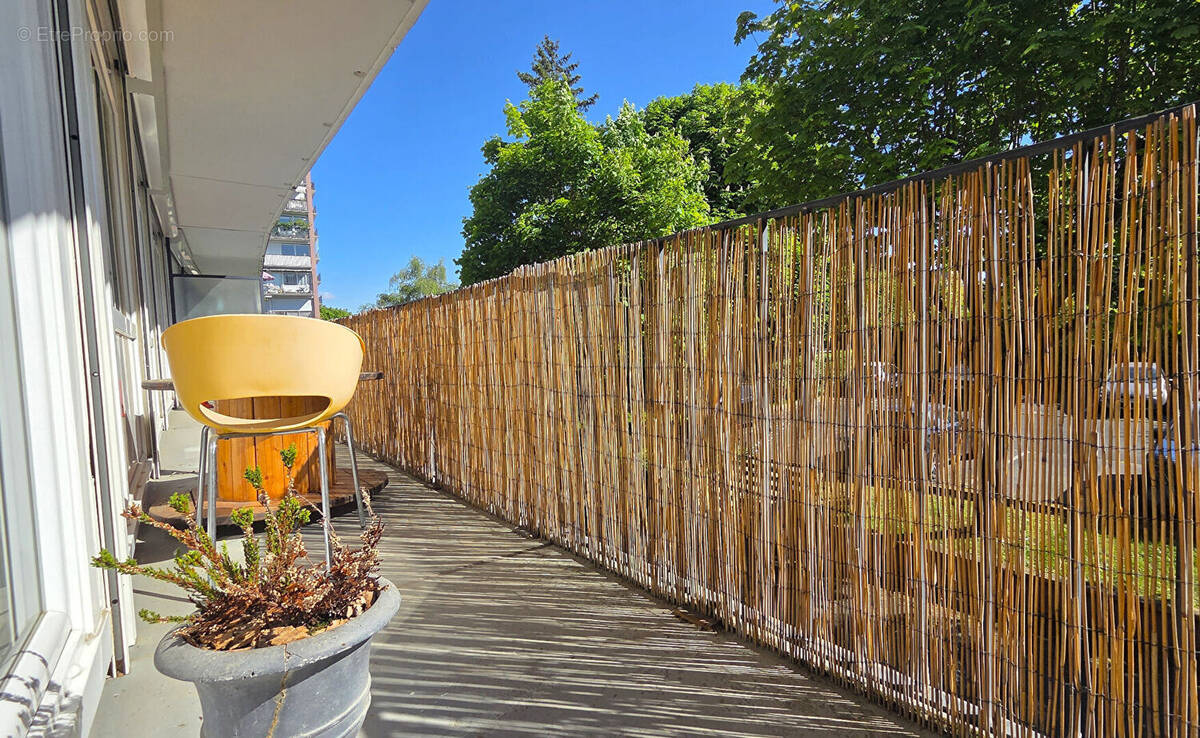 Appartement à HOUILLES