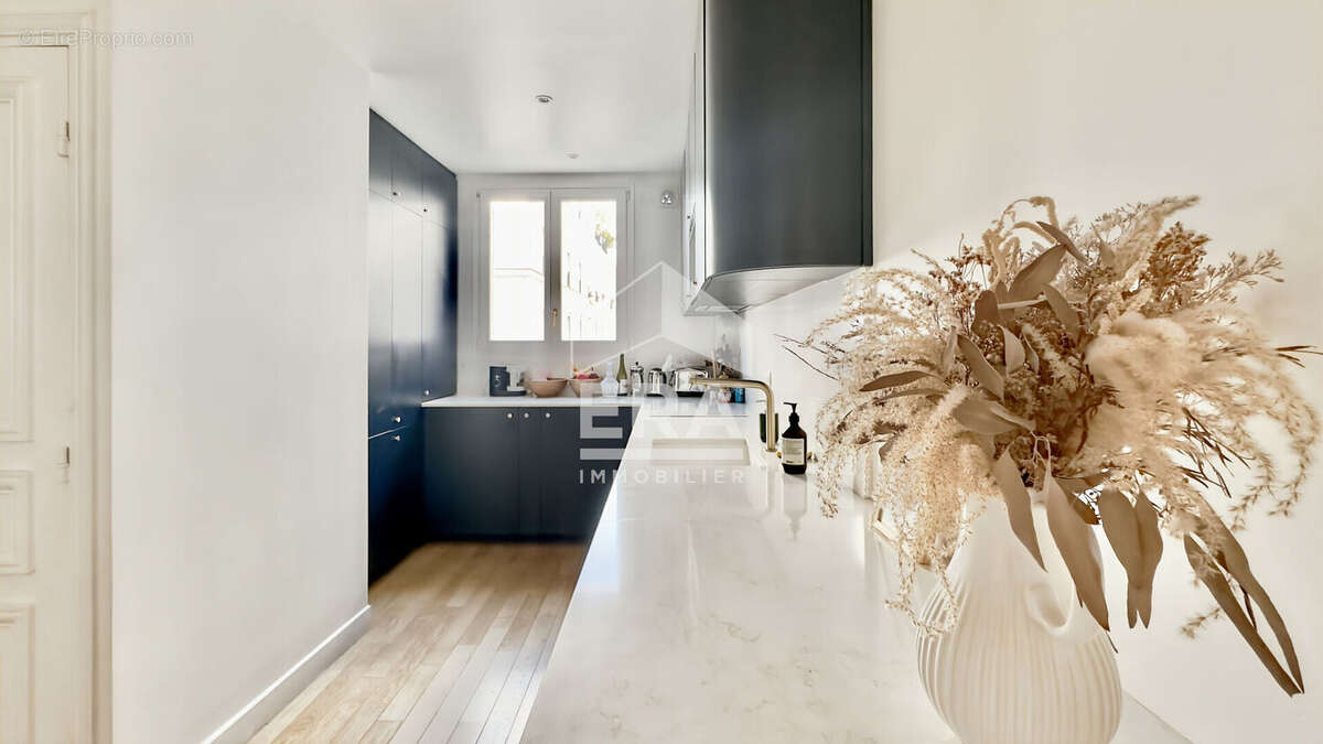 Appartement à PARIS-19E