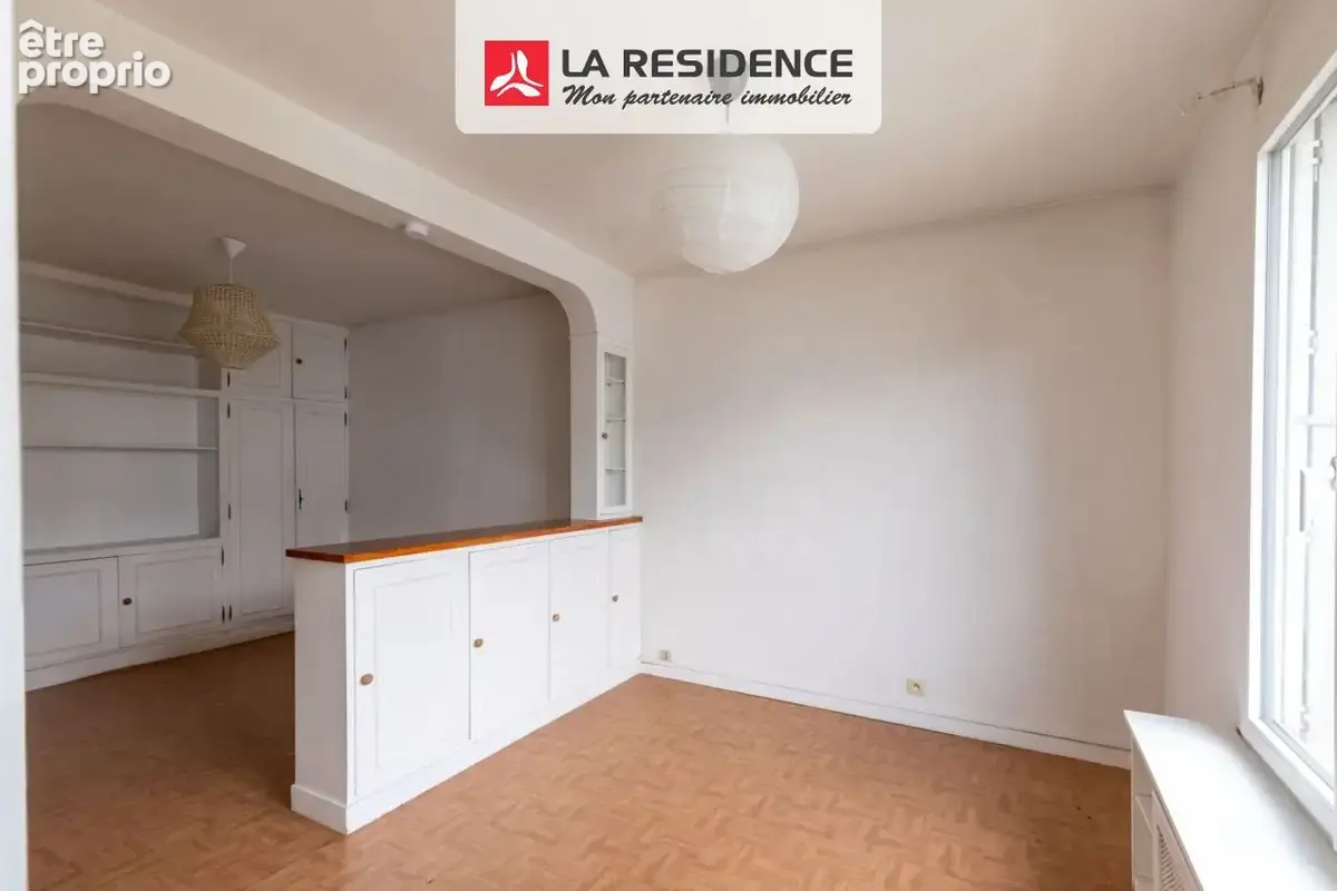 Appartement 1 pièce 29 m² à vendre à Saint-Ouen (93400) - photo 2