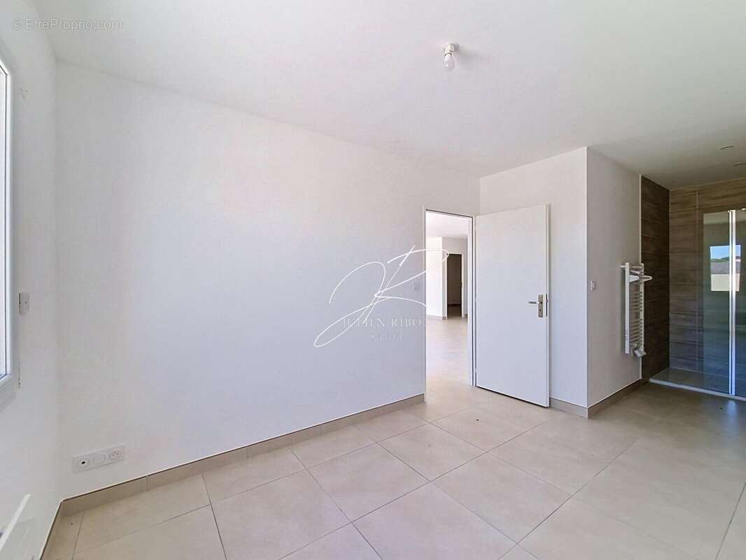 Photo 5 - Maison à SAUVIAN