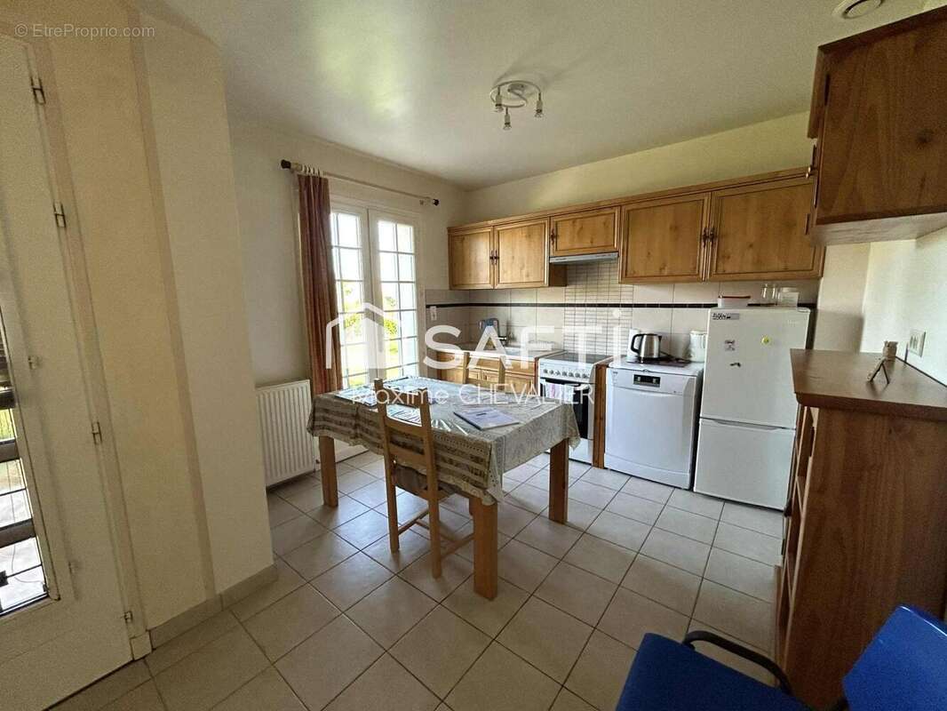 Maison 122 m² à Tranzault  - photo 4