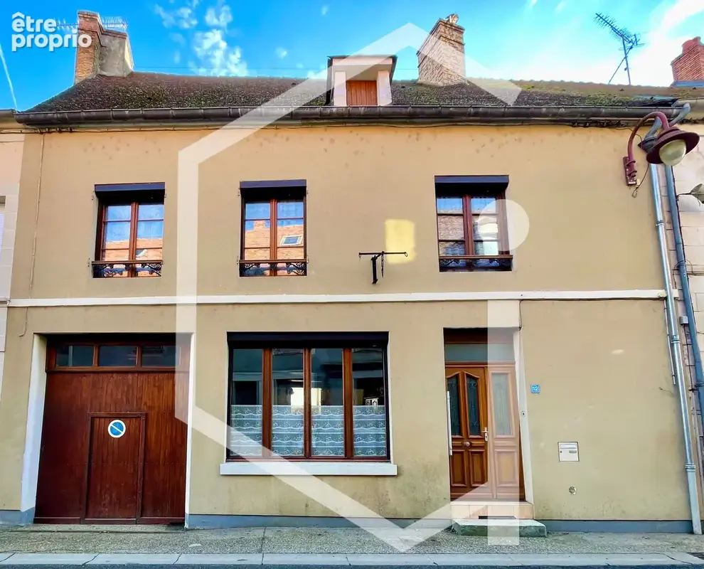 Photo Maison à Entrains-Sur-Nohain au prix de 142 000€