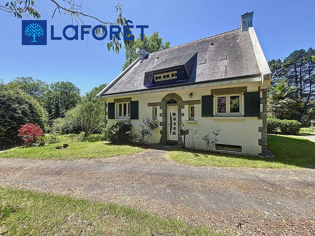Maison à PLUMELIAU