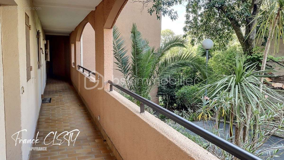 Appartement à SAINT-RAPHAEL