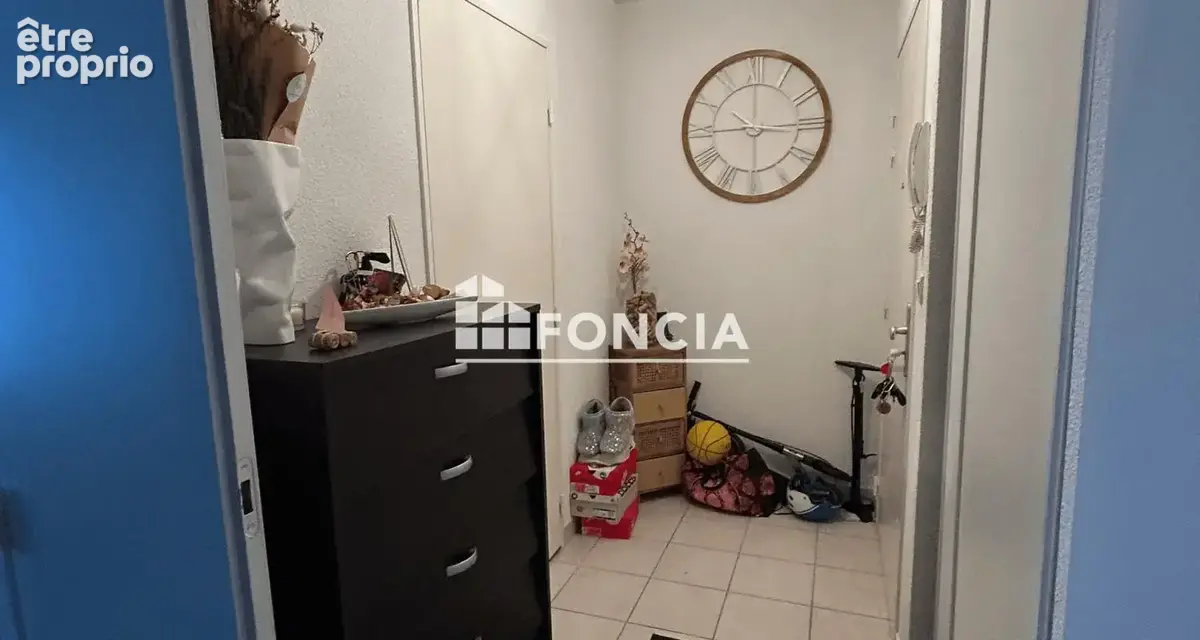 Appartement 3 pièces 66 m² à vendre à Saintes (17100) - photo 2