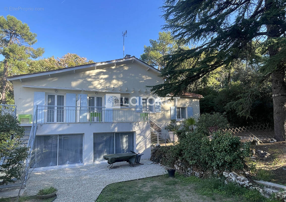 Maison à SAINT-GEORGES-DE-DIDONNE