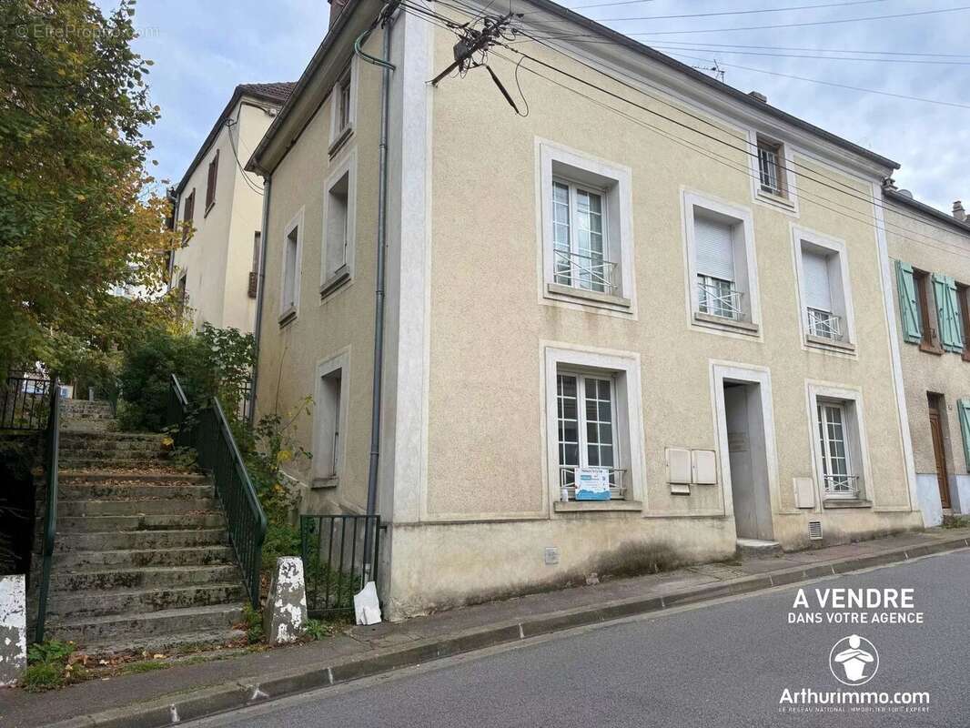Appartement à MANTES-LA-JOLIE