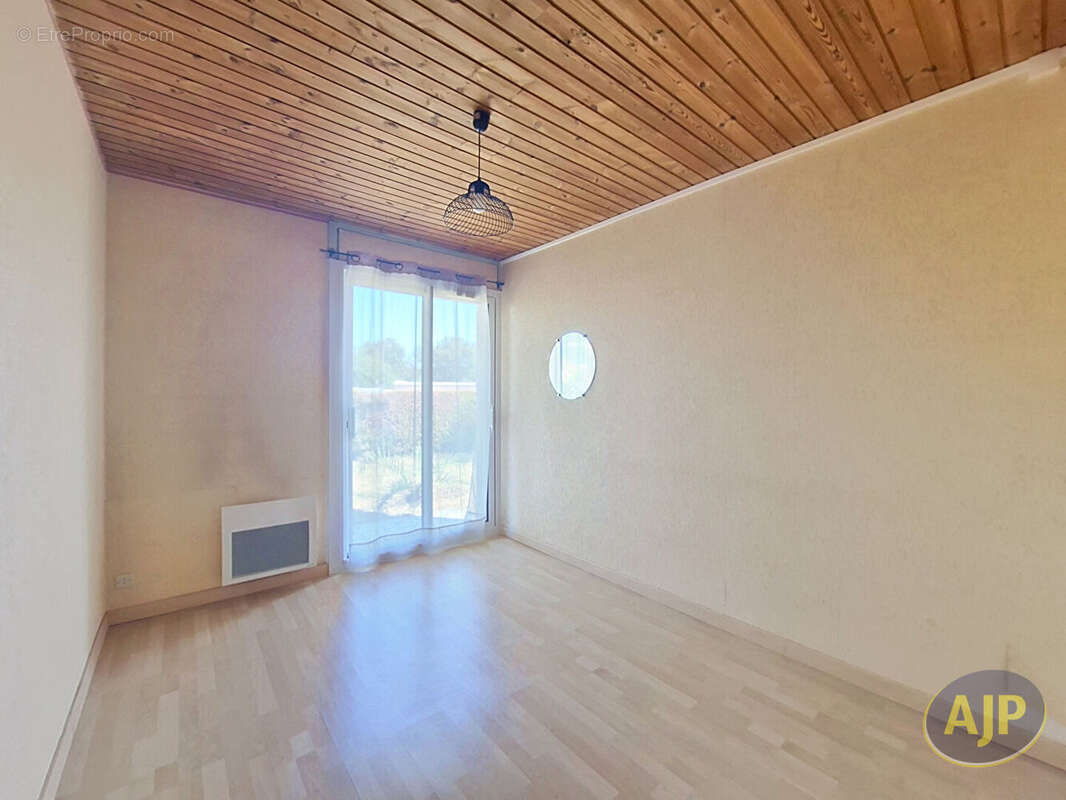 Maison La Roche Sur Yon 4 pièce(s) 83 m2 - photo 13