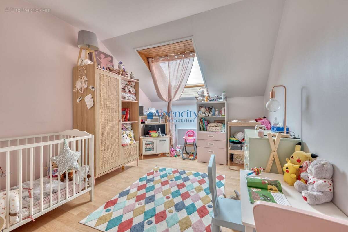 Maison à GOURNAY-SUR-MARNE