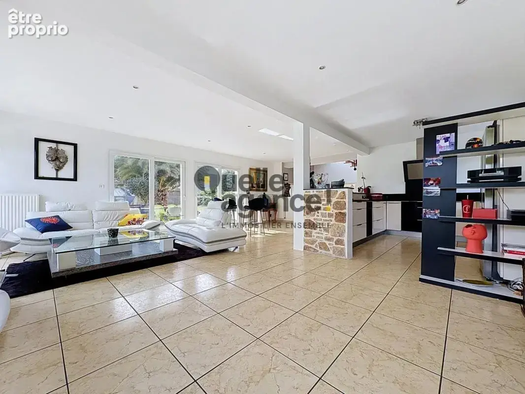 Maison d’architecte de 204 m² sur 2 000 m² de terrain - photo 10