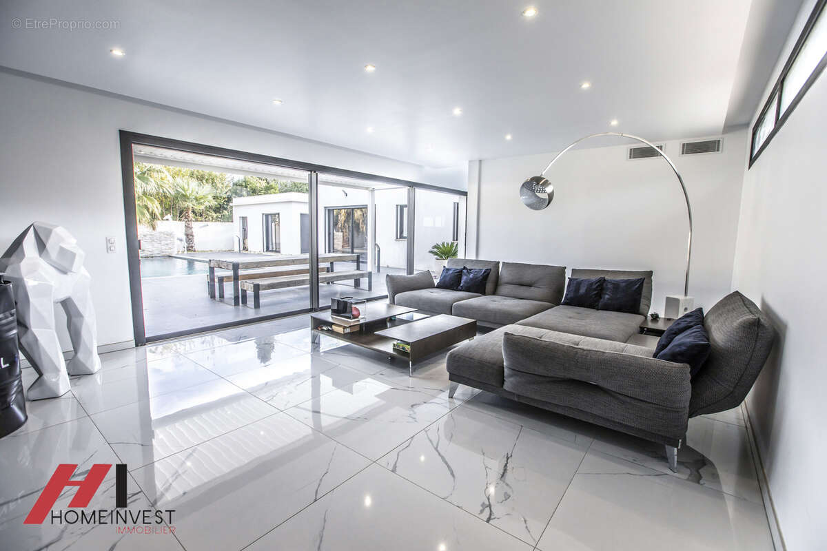 Maison à MARSEILLE-11E