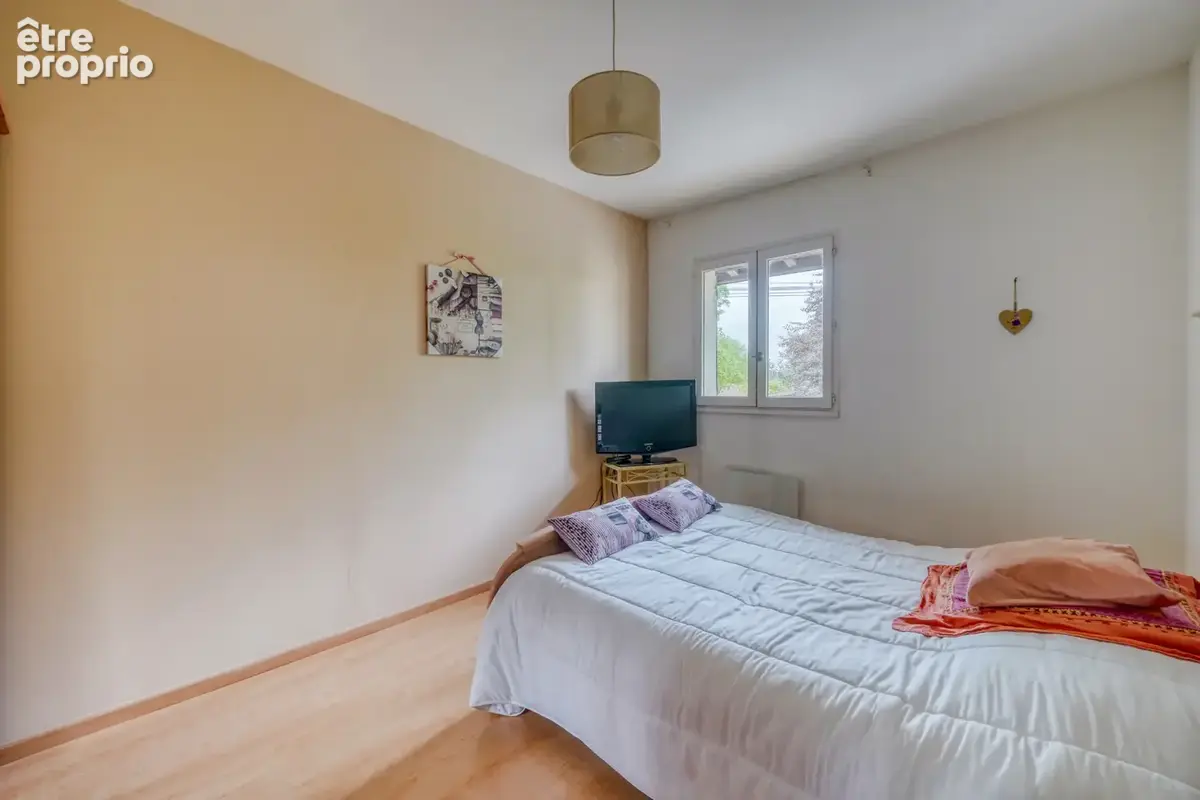Maison 5 pièces de 136m2 sur parcelle de 436m2 - photo 9