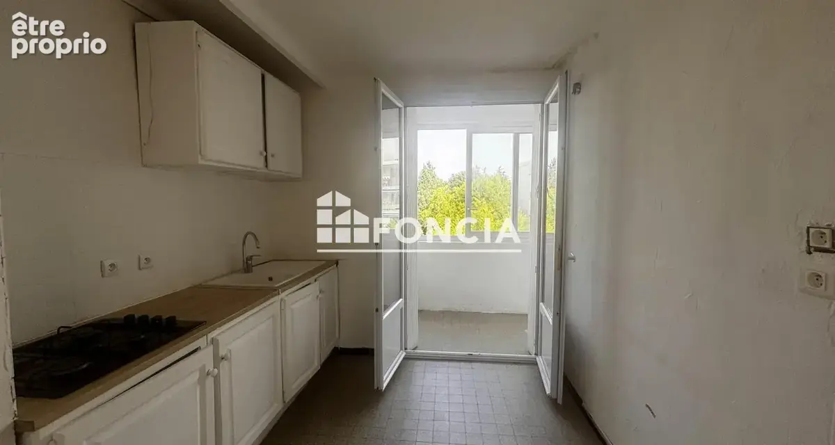 Avignon – Exclusivité : bel appartement T3 lumineux avec balcon dans résidence sécurisée - photo 2