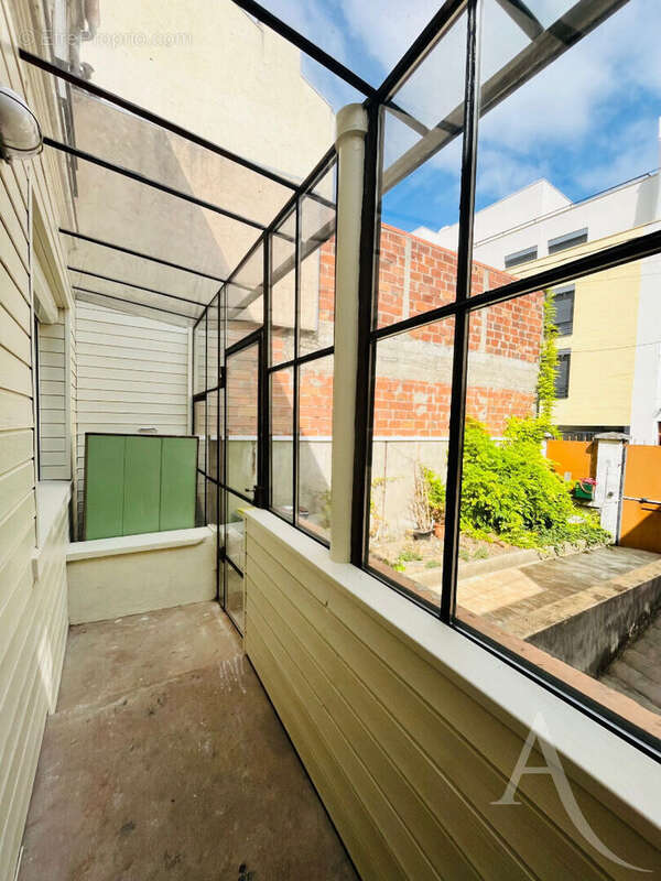 Maison Montreuil 5 pièce(s) 80.29 m2 - photo 2