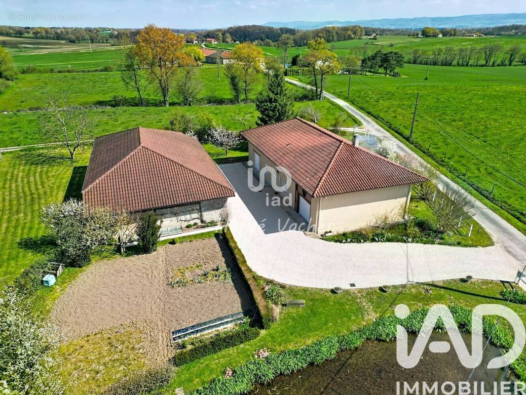 Photo 1 - Maison à FOISSIAT