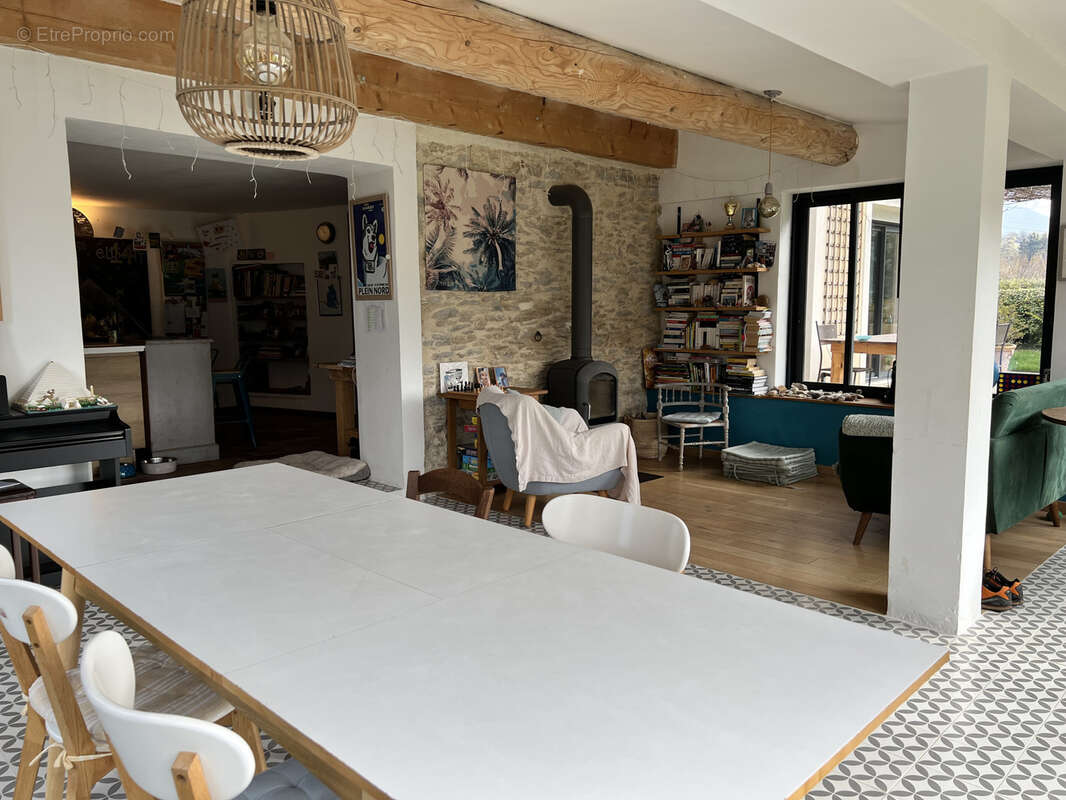 Maison à MALAUCENE