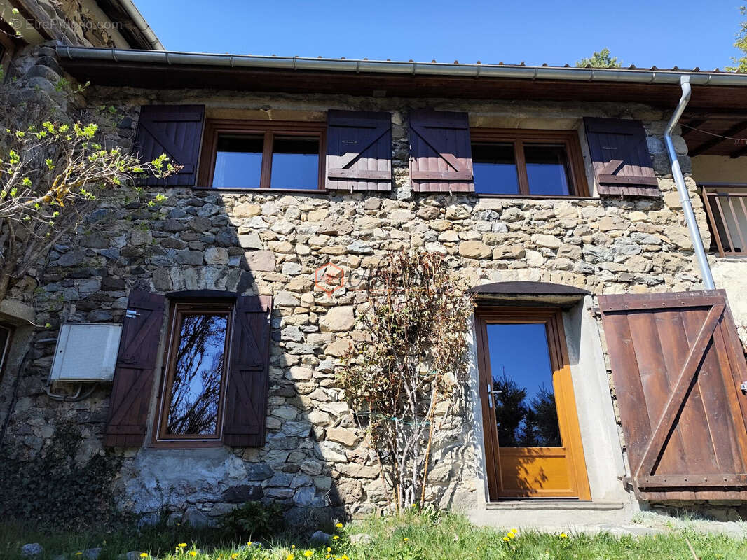 Maison à SAINT-BONNET-EN-CHAMPSAUR