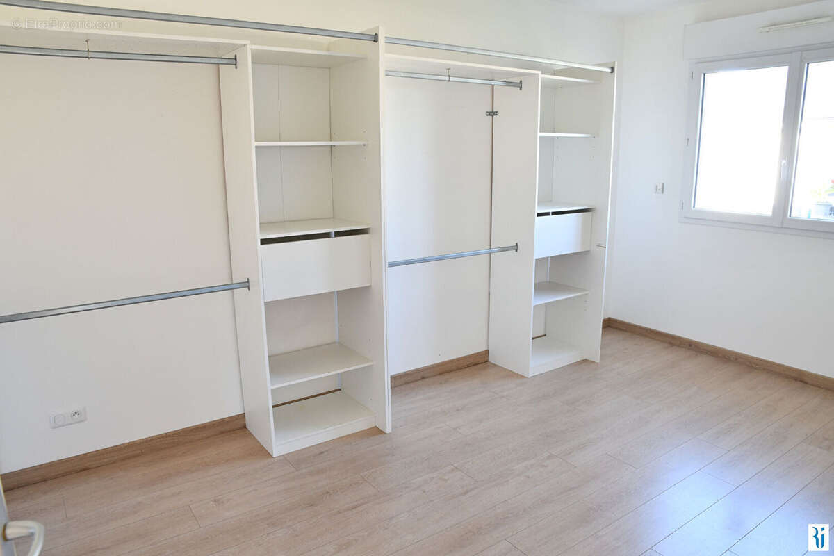 Maison à SAINT-JACQUES-SUR-DARNETAL