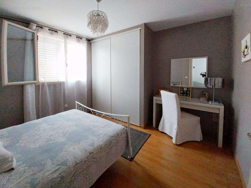 Maison à CASTELNAU-DE-GUERS