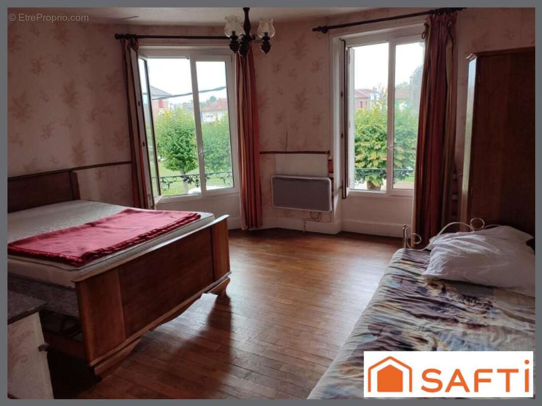 Maison 99 m² à Varennes-En-Argonne  - photo 2