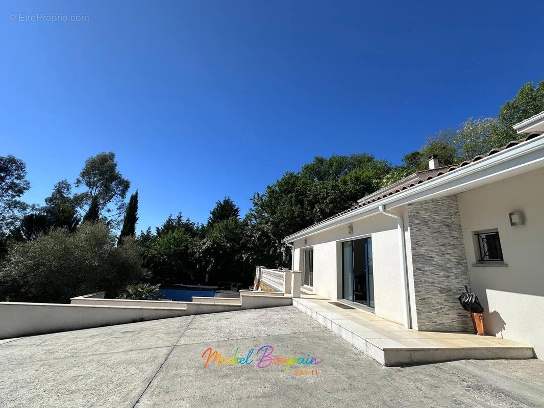 Photo 1 - Maison à ARVEYRES