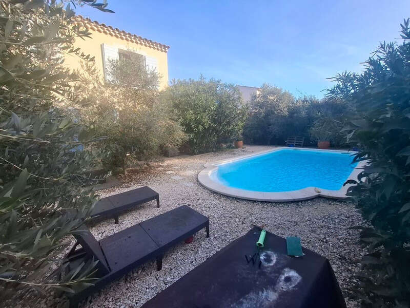 Maison à CHEVAL-BLANC