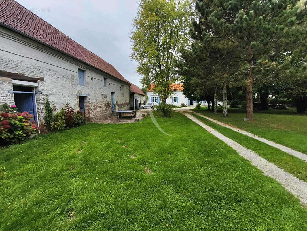 CAOURS - Ancien corps de ferme 168 m² - photo 3