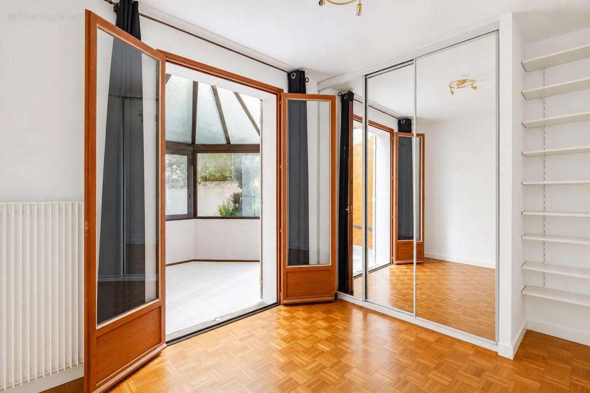 Maison familiale avec studio indépendant - photo 5