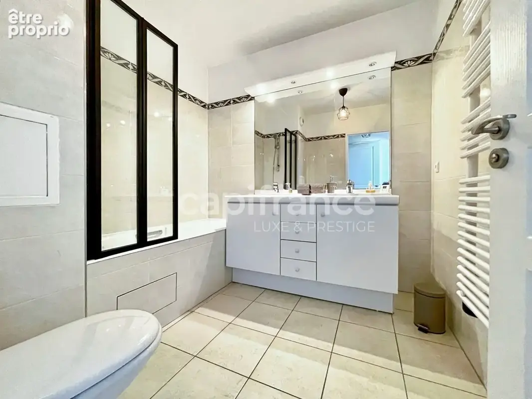 Magnifique Duplex 3 chambres 137 m2 avec terrasse - Bercy village - photo 9