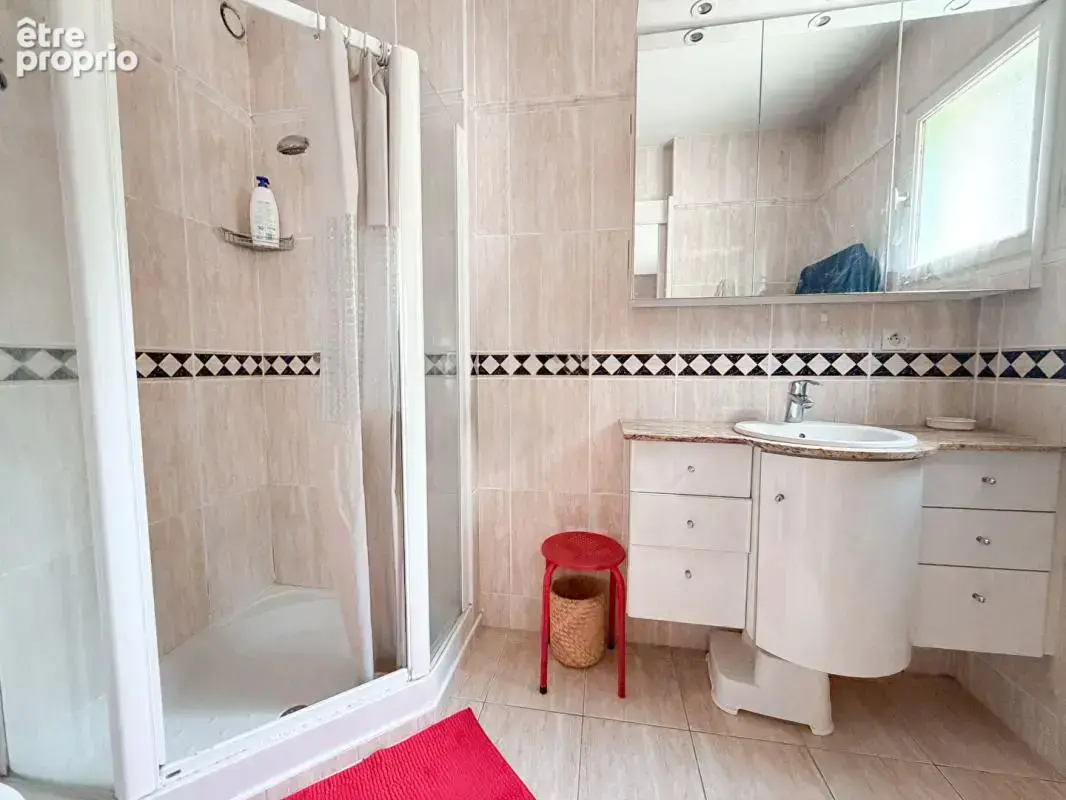 Maison à vendre La Chapelle Sur Erdre - 4 chambres - photo 13