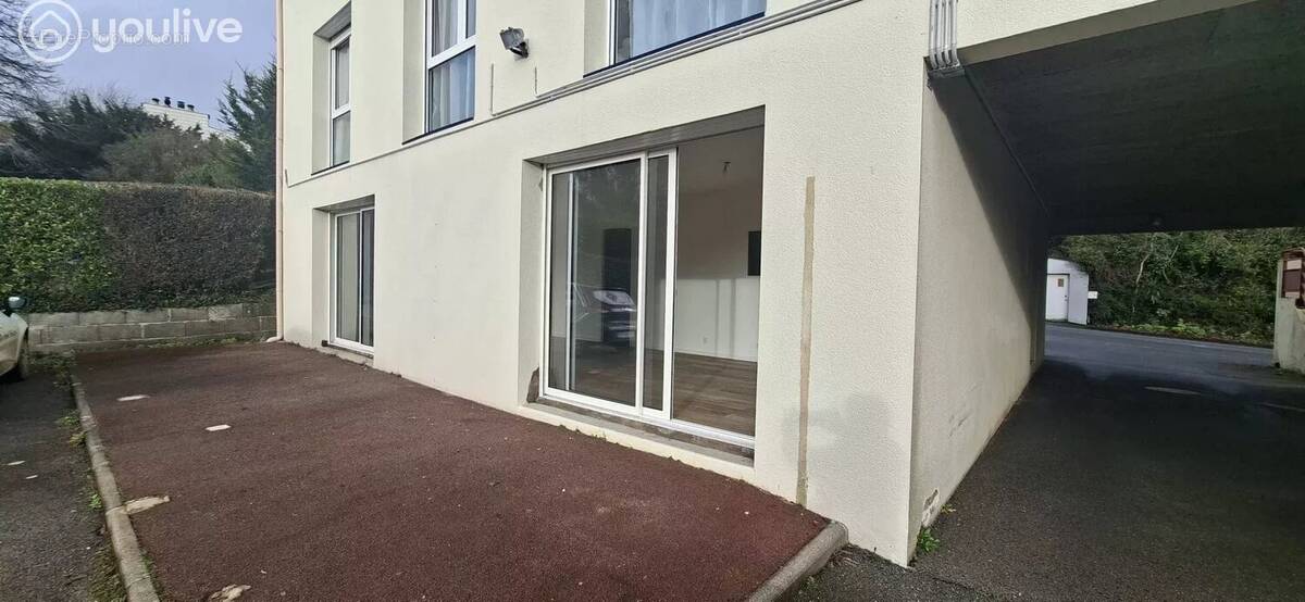 Appartement à BOHARS