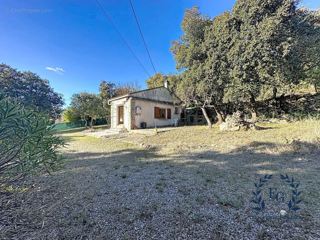 Maison à FLASSANS-SUR-ISSOLE