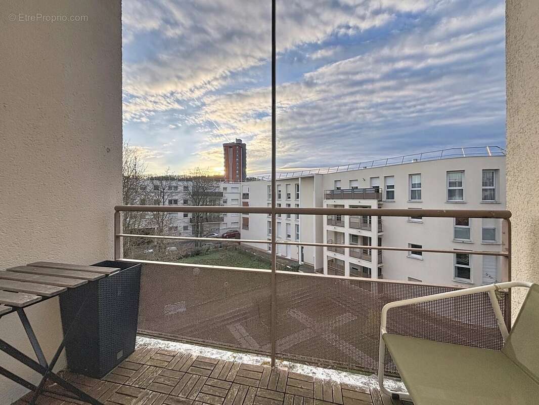 Appartement à ELANCOURT