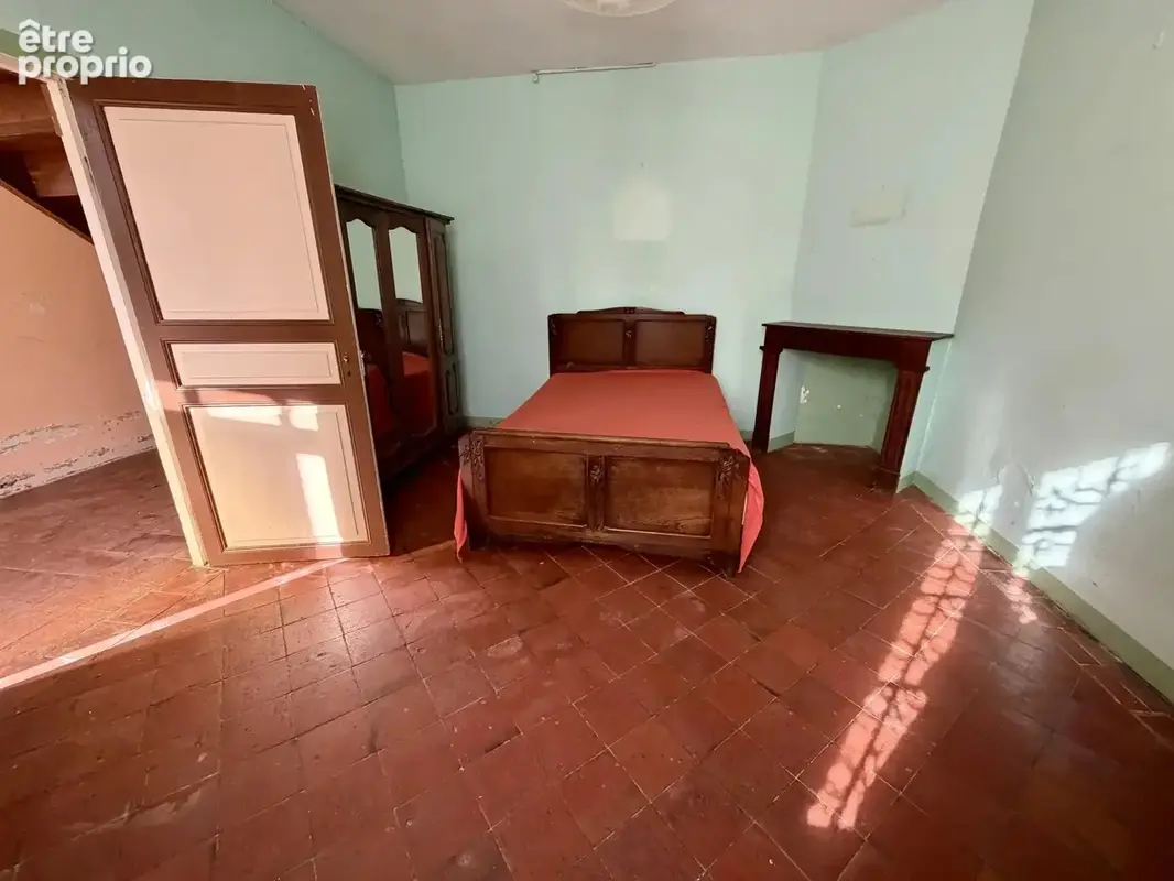 Maison T4 de 156m2 habitables avec dépendances et jardin - photo 8