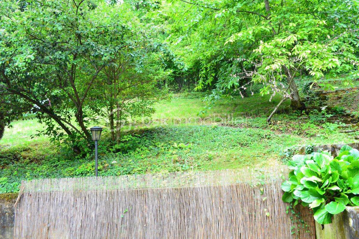 En exclusivité À vendre : Maison élevée sur sous-sol dans un quartier calme - photo 26