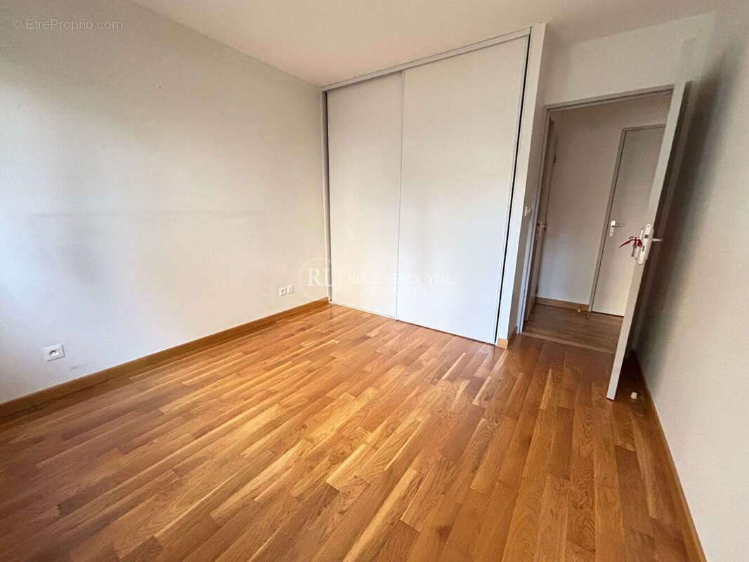 Appartement à SAINTE-FOY-LES-LYON