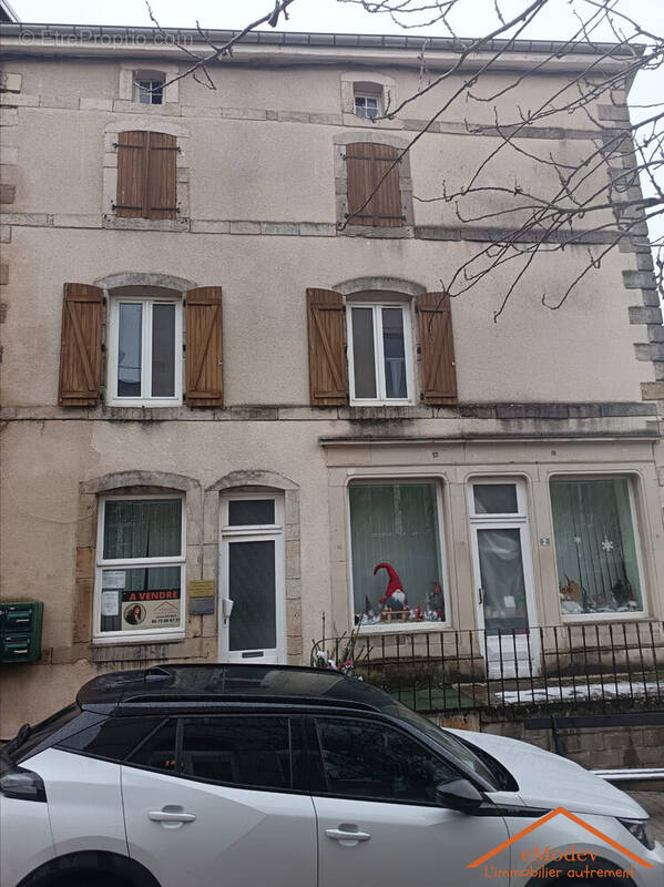 Appartement à BAINS-LES-BAINS
